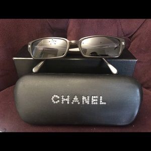 Authentic CHANEL SUNGLASSES